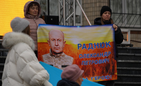 У Городку вшанували пам'ять воїна Олександра Раднюка, який загинув на Донеччині у 2023 році