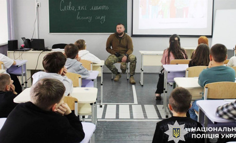 Справжня безбар’єрність бере початок від серця: у Нетішині школярі спілкувалися з ветераном війни