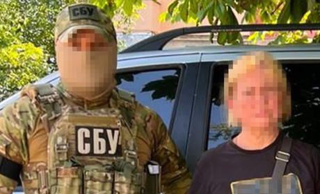 СБУ затримала поплічницю рф, яка вихваляла фейковий «референдум» під час окупації Херсона