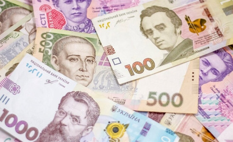 Дві мінімалки і вище: яку роботу в Сарнах пропонують у листопаді