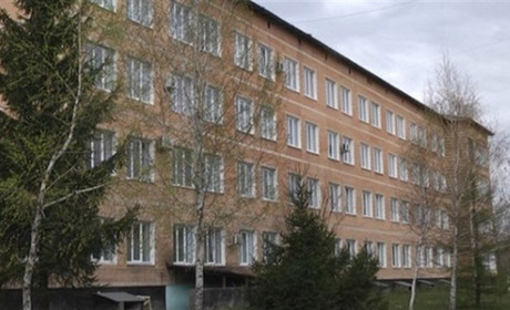 Славутським медикам не виплачують доплату за лікування коронавірусних хворих