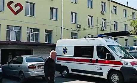 Російські сайти заповнені вакансіями лікарів у Бердянську
