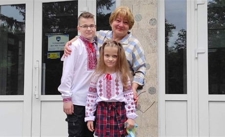 Цьогоріч останній дзвоник для дітей з Енергодара пролунав в Южноукраїнську