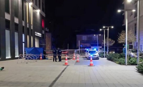 У Варшаві чоловік викинув з вікна каховчанку