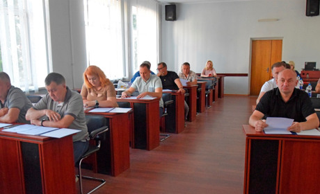 Передали комплекти РЕБів для військових та виділили кошти на заміну вікон і дверей після прильоту