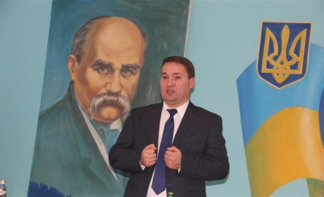 Про допомогу військовим, об’єднання громад і намір купити іномарку. Інтерв’ю з головою РДА