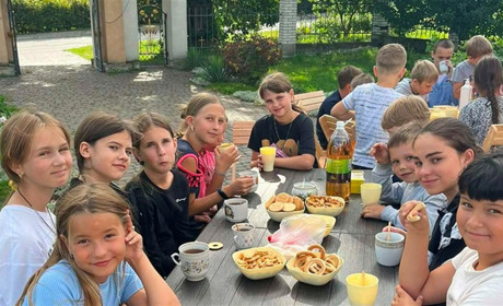 «Веселі канікули з Богом». У Городку стартував сімейний табір дозвілля