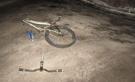 В центрі авто збило підлітка: водій втік із місця ДТП