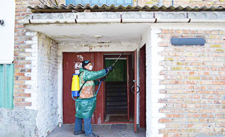 У Кагарлику проводять дезінфекцію від коронавірусу в багатоповерхівках