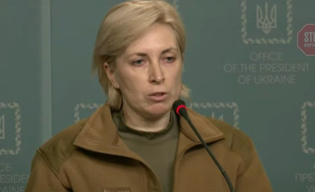 Віце прем'єр-міністерка потрапила в скандал з волонтерами з Нової Каховки