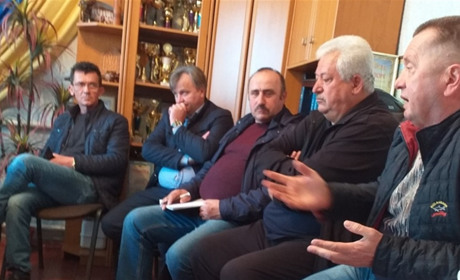 Прибрати все! Мешканців та фермерів Широкої Балки та Мирного закликають вийти на толоки