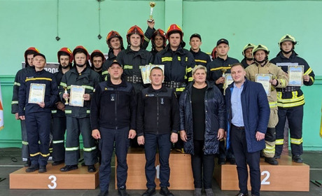 У Вараші відбулися обласні змагання з газодимозахисної служби серед пожежно-рятувальних підрозділів