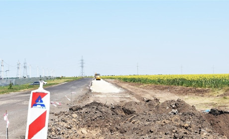 Дорогу з Токмака до Оріхова почали ремонтувати