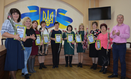 Працівників культури і майстрів народного мистецтва привітали з професійним святом