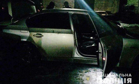 Покровські поліцейські затримали «стрільців» по автівці