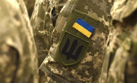 Безоплатна ІТ-освіта для партнерок українських військовослужбовців та ветеранів: як отримати