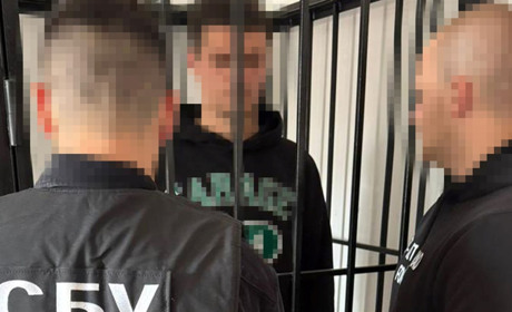 Житель Житомирщини заклав вибухівку у дворі багатоповерхівок, де мешкали сім’ї військових