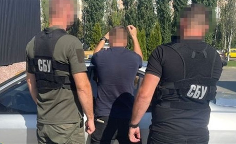 На Черкащині СБУ затримала організатора каналу незаконного переправлення призовників через кордон