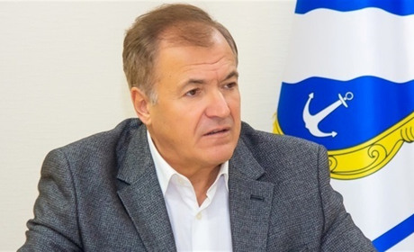 Голова громади Володимир Новацький готується до річного звіту, жителі можуть поставити йому питання