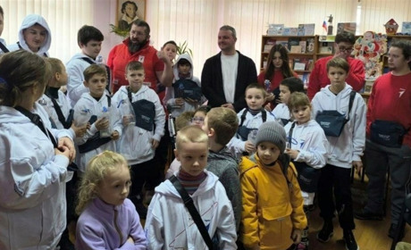 Назад у минуле: у Новій Каховці колаборанти відновлюють "піонерію"