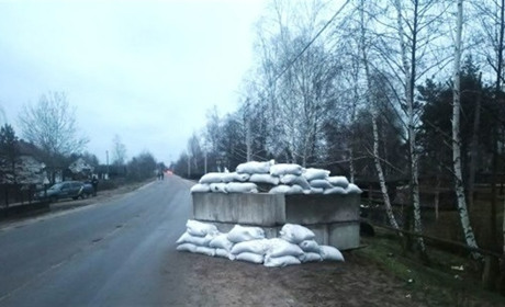 Навмисно пошкодив оборонні укріплення: жителю Сарненського району загрожує 17 тисяч штрафу