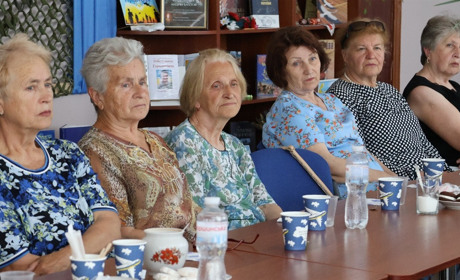У Городку пояснили, як скористатися програмою «Скринінг 40+» та захиститися від онлайн-шахраїв