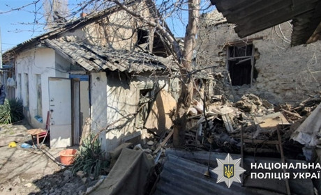 Окупанти атакували 33 населені пункти Херсонщини: 2 поранених, пошкоджено 23 будинки