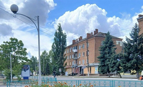 У Новій Каховці і Таврійську ремонтували водогін, в Основі обстріляний будинок