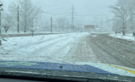 Куди телефонувати у разі ускладнень руху на місцевих дорогах
