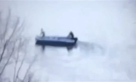 Під Херсоном моторний човен окупантів підірвався на власній міні