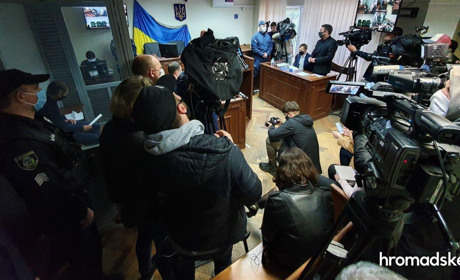 Кагарлицьких поліцейських, підозрюваних у згвалтуванні, взяли під варту без права застави