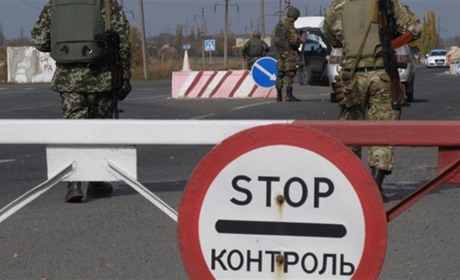 На свій страх і ризик: сім'я з Генічеська виїхала з окупації за один день