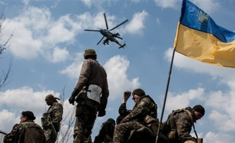 Росія продовжує стягувати війська до кордонів України: що треба знати, до чого готуватись українцям