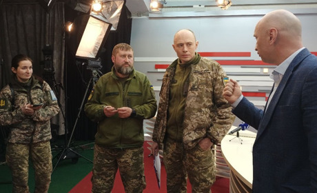 Працівники військкоматів Сумщини розкажуть, як та кому можуть вручати повістки. Де дивитися?