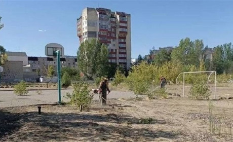 «Чистота на показ — проблеми за лаштунками»: що насправді відбувається з комуналкою в Новій Каховці