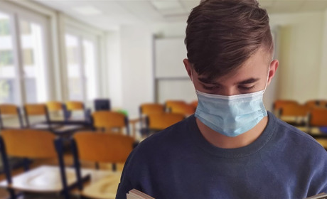 Не все забороняють: які обмеження у «червоній зоні» діятимуть на Луганщині 