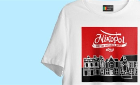 На підтримку Нікополя з’явилися текстильні мерчі про місто