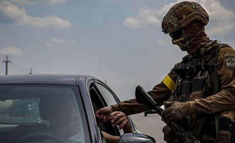 Прикордонники випускатимуть з України ще одну категорію військовозобов'язаних