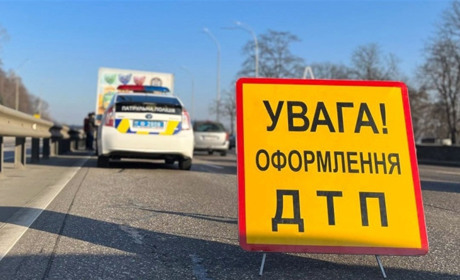 Дві ДТП за день: Opel зіткнувся з Hyundai, а мотоцикліст в'їхав у автомобіль Toyota