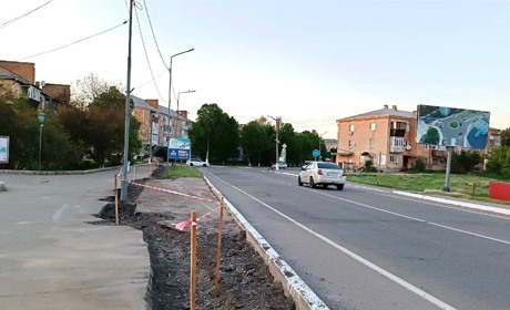 Розпочали капремонт перехрестя в центрі Переяслава – облаштують кільце і пішохідні зони ФОТО