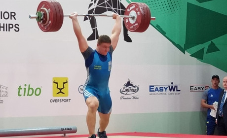 Золото чемпіонату Європи з важкої атлетики серед юніорів у чернігівця Микити Рубановського
