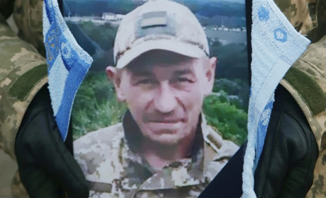 У Мамаївцях попрощалися із загиблим Героєм-захисником Сергієм ГРИГОРЯКОМ
