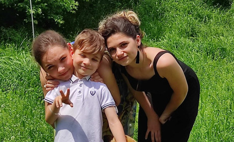 «Діабет дуже дорого обходиться»: історія хлопчика, якому діабет діагностували ще у три роки