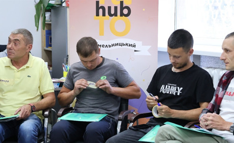 Не лекція, а розмова: у Центрі життєстійкості говорили про відповідальне батьківство
