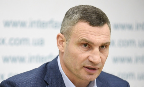 Ми будемо захищати місцеве самоврядування і представника нашої команди Атрошенка, – Кличко