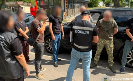 В Одесі посадовця ТЦК підозрюють у вимаганні хабаря на 500 літрів дизпалива