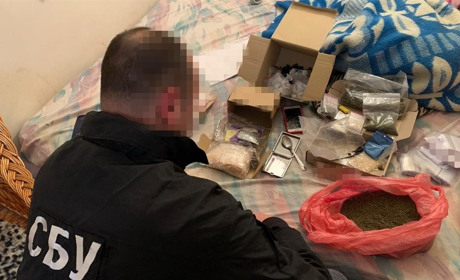 СБУ затримала учасників міжрегіонального угруповання, яке збувало наркотики у 15 областях України 
