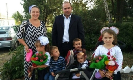 Многодетной семье из Попаснянского района нужны деньги на лечение дочери