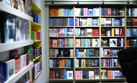 Книги, які дарують сенс: знайомство з книжковим магазином «Сенс»