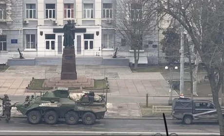 Перший день окупації Херсона у 20 фото: яким було 1 березня 2022 року